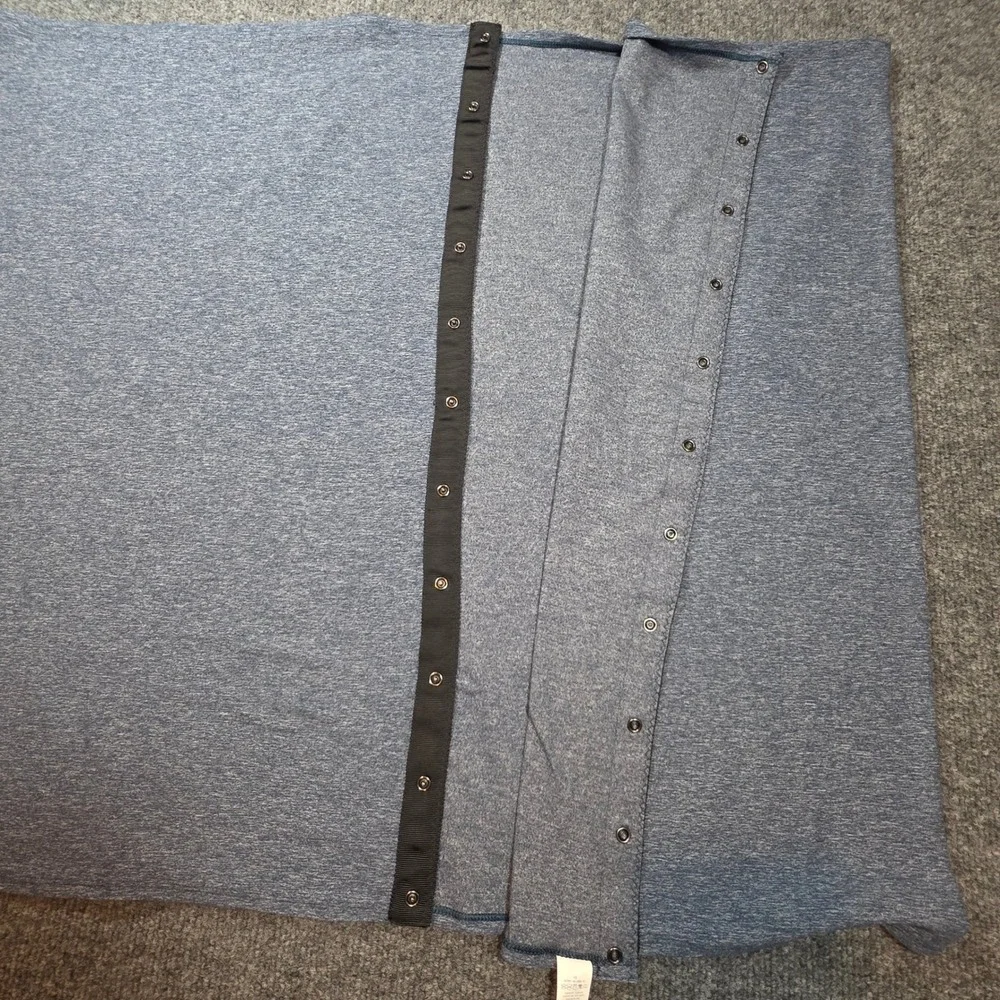 Lululemon Vinyasa Scarf Heathered Blue Gray Snap Wrap Infinity OS Poncho Cozy